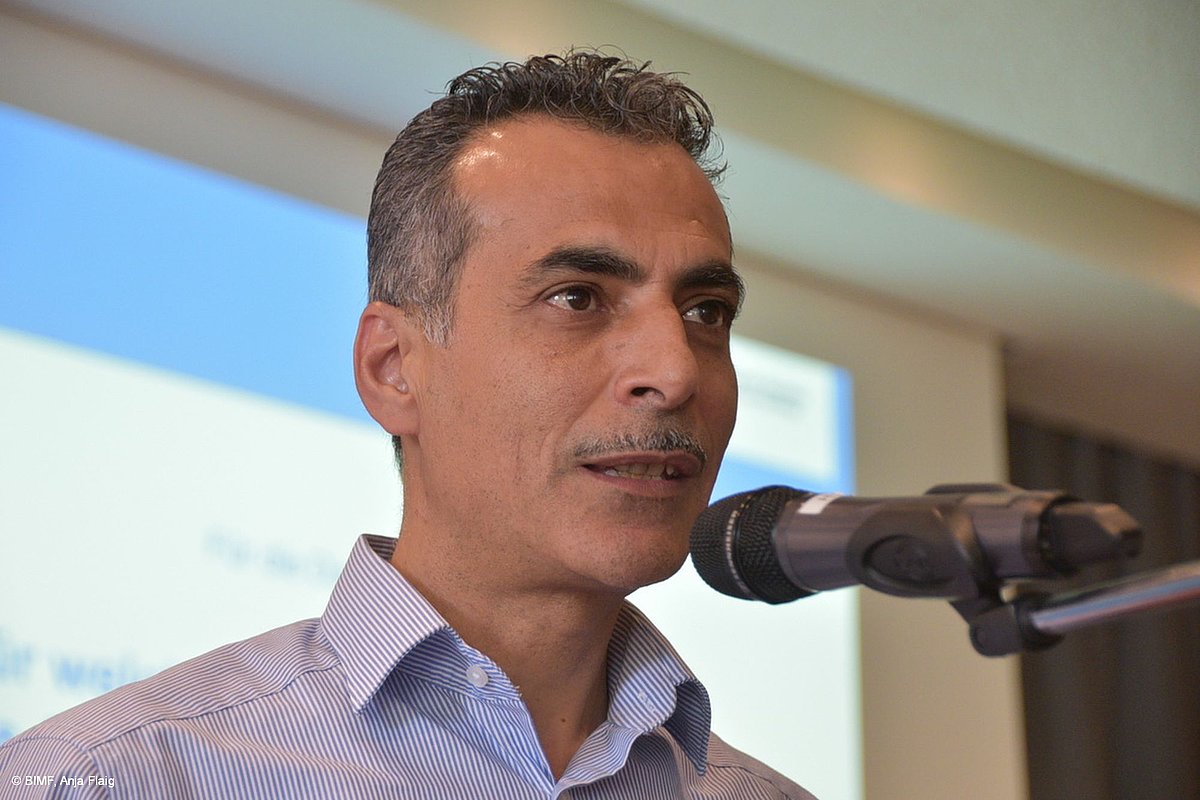 Referent am Mikro