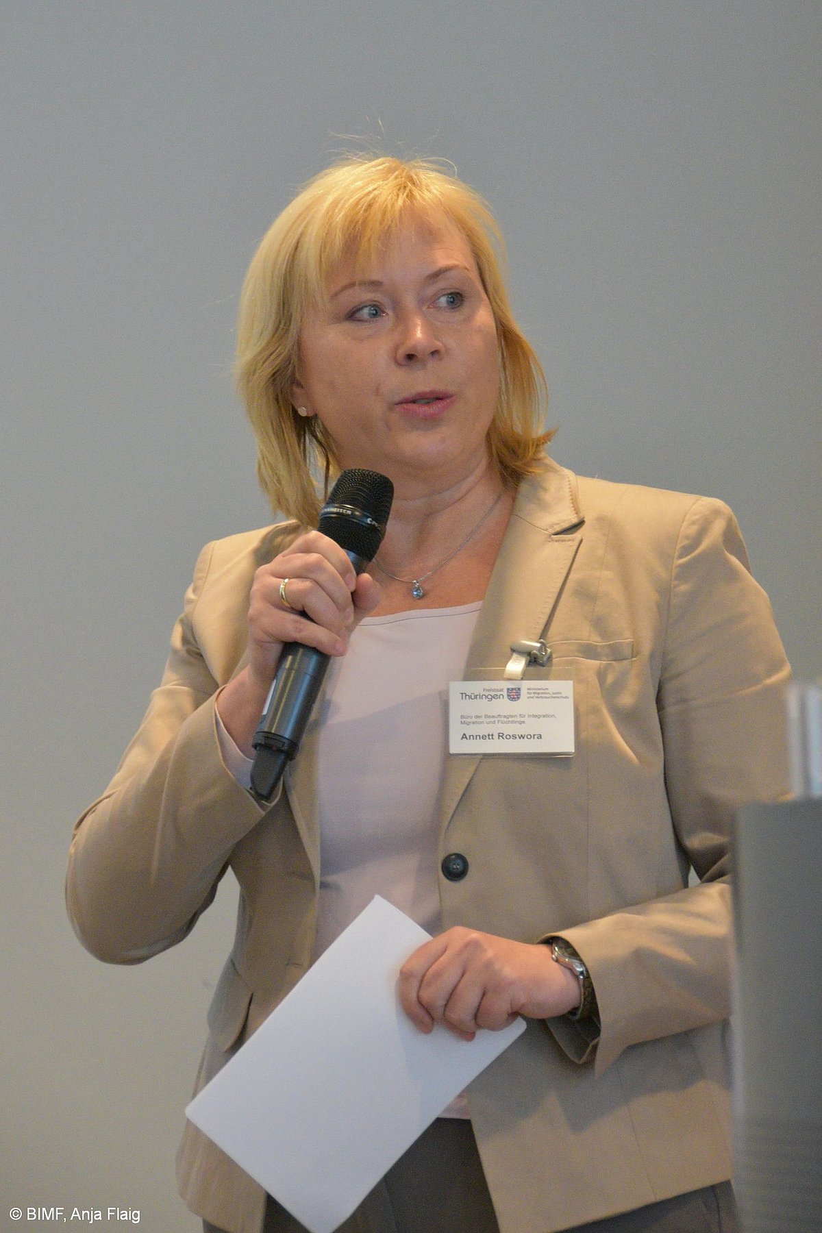 Annett Roswora